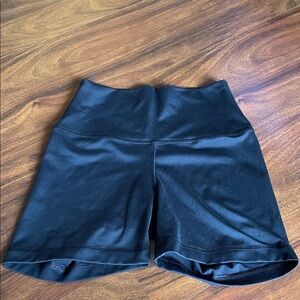90 Degree By Reflex Classic Black Bike Shorts